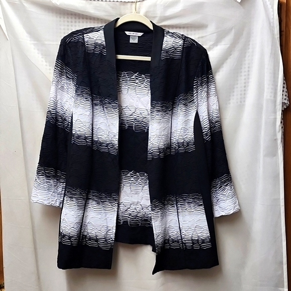 Allison Daley Jackets & Blazers - Allison Daley blazer